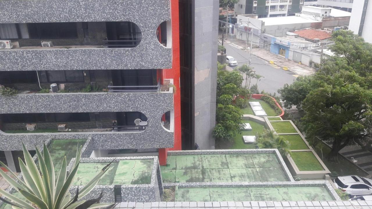 Apartamento Tipo Flat Em Boa Viagem Com Servicos Inclusos *